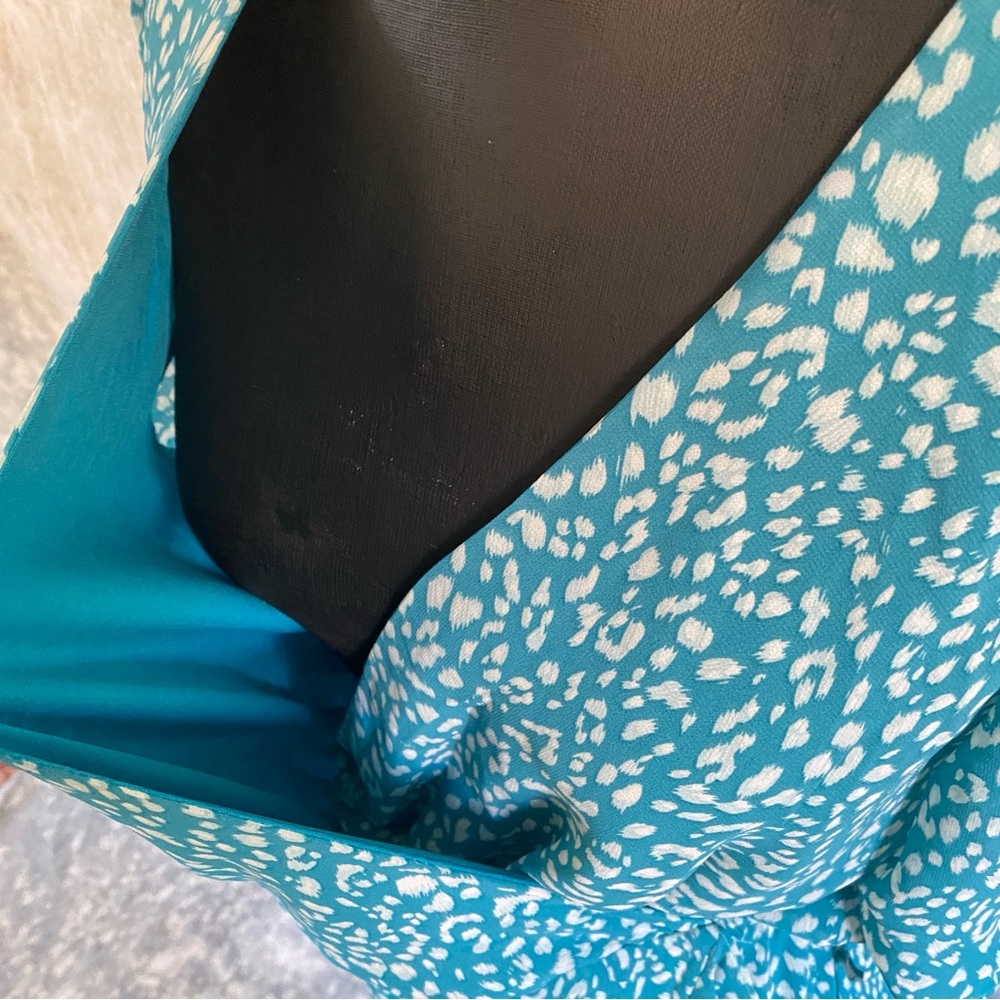 Jun & Ivy turquoise, and white floral Midi Dress - Picture 5 of 11